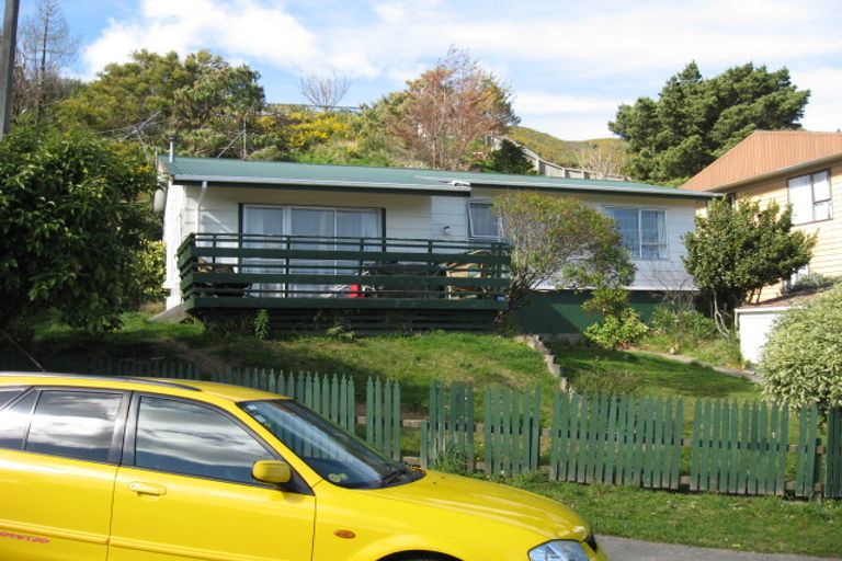 Photo of property in 12 Tyrone Grove, Wainuiomata, Lower Hutt, 5014