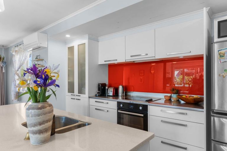 Photo of property in 38 East Street, Greytown, 5712