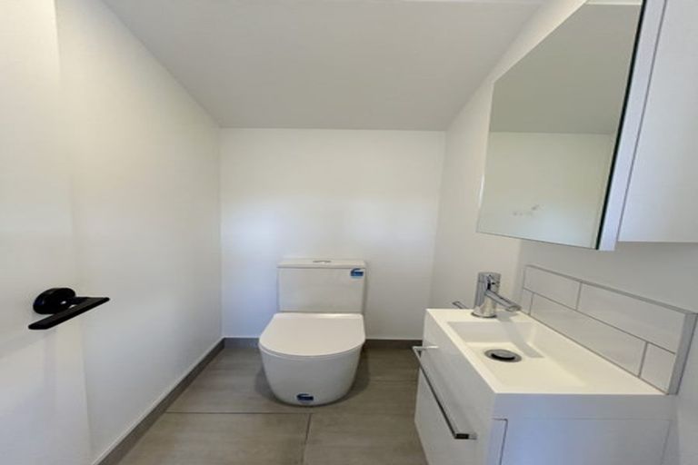 Photo of property in 4/892 High Street, Avalon, Lower Hutt, 5011