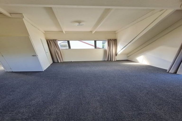 Photo of property in 1/73 Milton Road, Bluff Hill, Napier, 4110