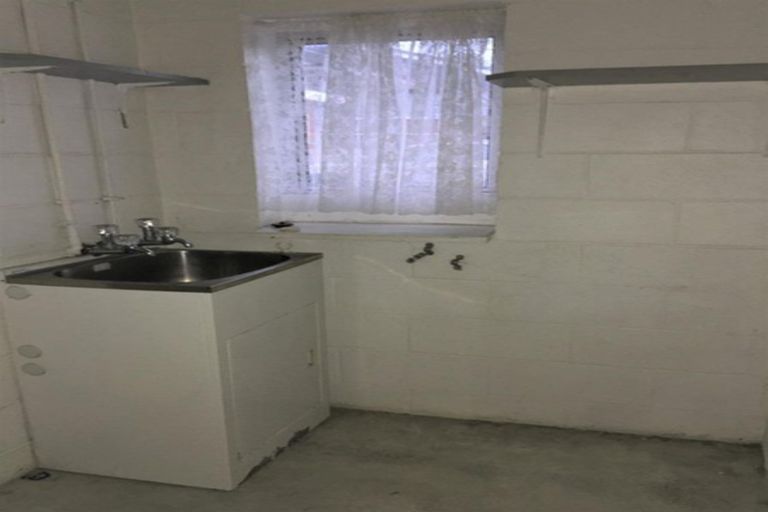 Photo of property in 71 Macmaster Street, Richmond, Invercargill, 9810