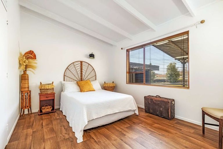 Photo of property in 3 Costello Crescent, Pukehina, Te Puke, 3189