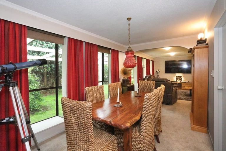 Photo of property in 10 Aitken Street, Bulls, 4818