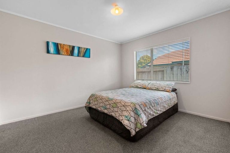 Photo of property in 5 Edgewater Grove, Whakatane, 3120