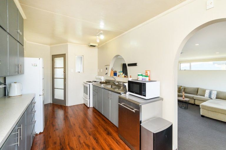 Photo of property in 25 Seaforth Avenue, Milson, Palmerston North, 4414