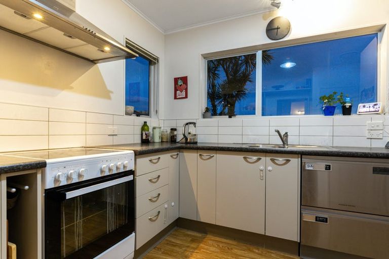 Photo of property in 58 Eskdale Road, Papakowhai, Porirua, 5024