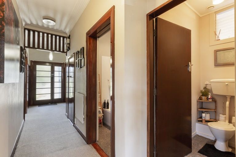 Photo of property in 146 Main South Road, Green Island, Dunedin, 9018