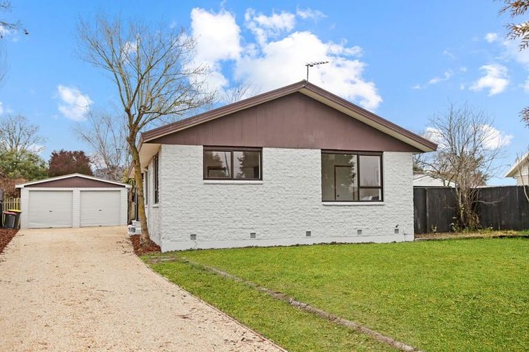 Photo of property in 9 Genista Place, Parklands, Christchurch, 8083