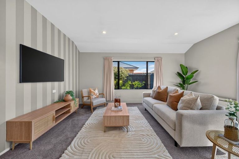 Photo of property in 7 Stroud Lane, Papanui, Christchurch, 8053