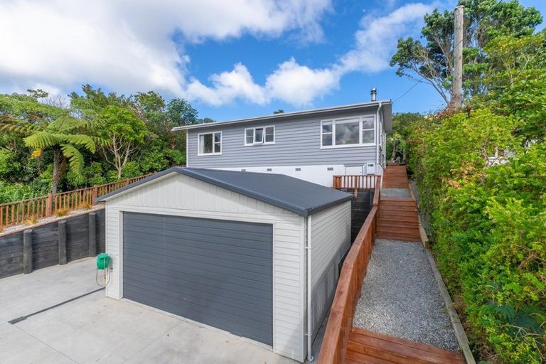Photo of property in 120 Rawhiti Road, Pukerua Bay, 5026