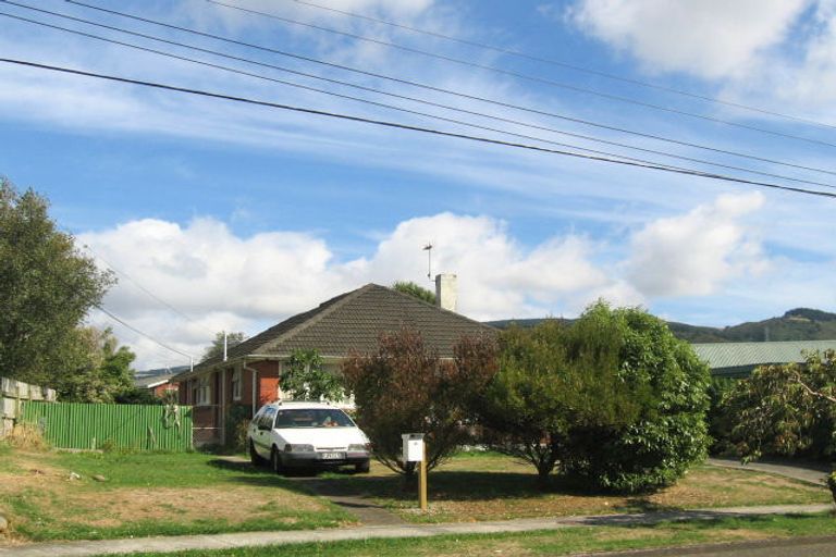 Photo of property in 54 Mary Crescent, Elderslea, Upper Hutt, 5018