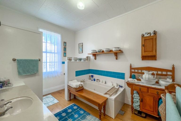 Photo of property in 402 Williamson Street, Thames, 3500