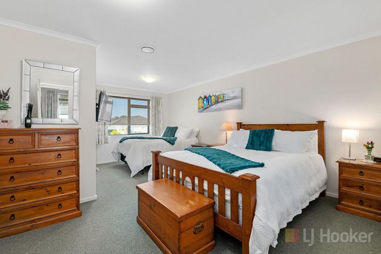 Photo of property in 18 Hamon Place, Pukehangi, Rotorua, 3015