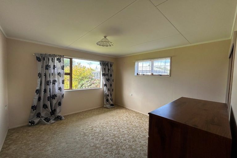 Photo of property in 25 Iti Street, Otaki, 5512