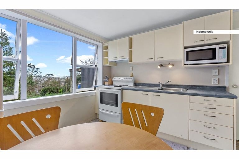 Photo of property in 249 Sunset Road, Sunnynook, Auckland, 0632