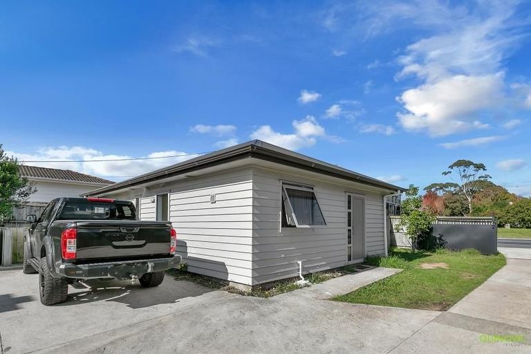 Photo of property in 469 Swanson Road, Ranui, Auckland, 0612