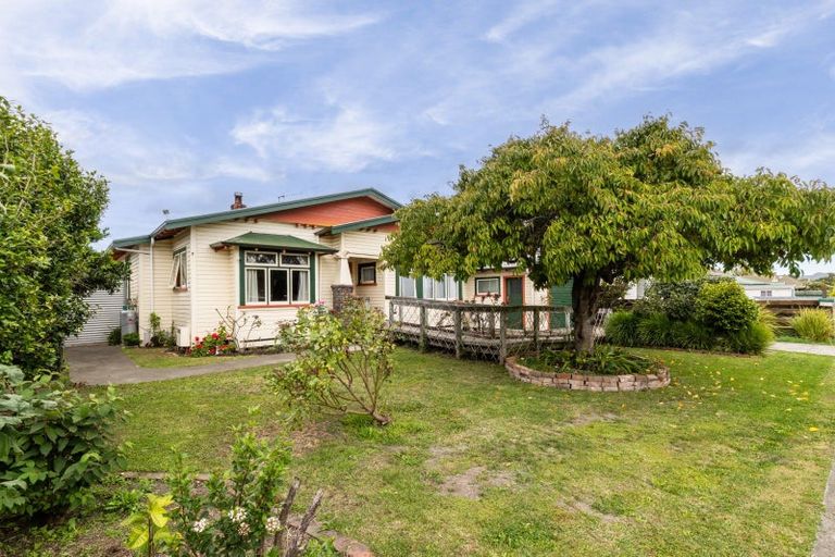 Photo of property in 415 Murdoch Road West, Raureka, Hastings, 4120