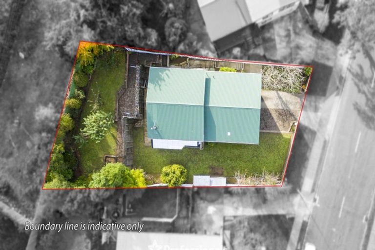 Photo of property in 55 Norana Road, Timberlea, Upper Hutt, 5018