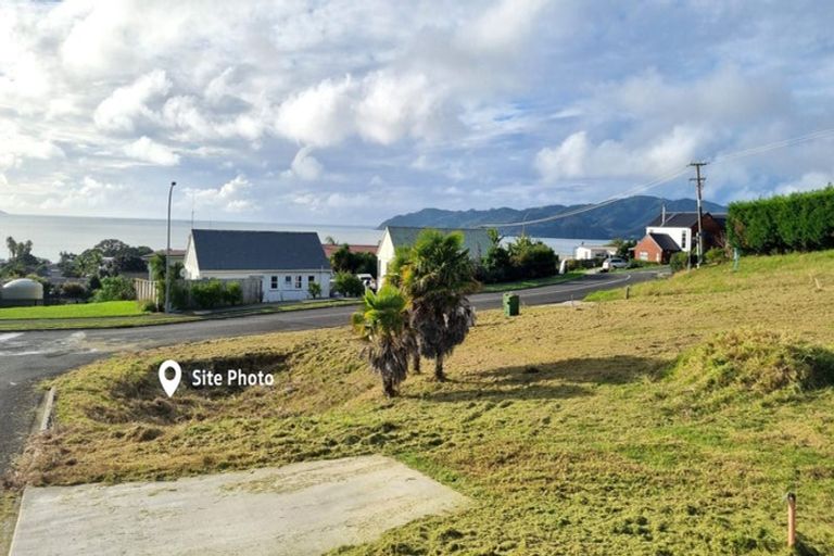 Photo of property in 1 Midgard Road, Coopers Beach, 0420