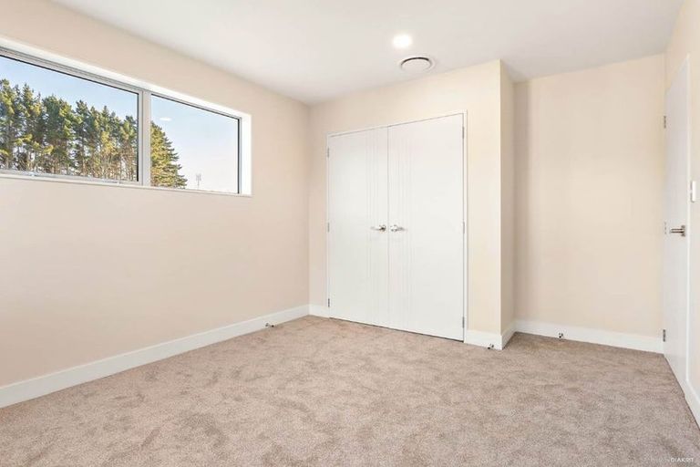 Photo of property in 16 Ormonde Drive, Silverdale, 0932