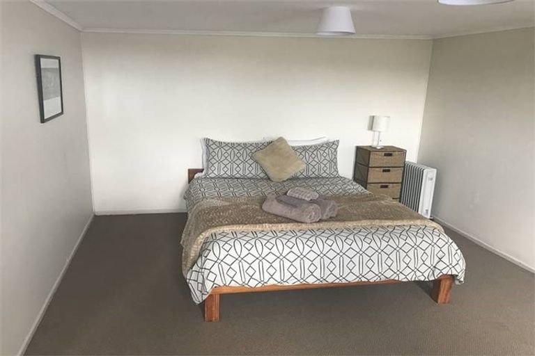 Photo of property in 41 Clifton Road, Haumoana, 4102