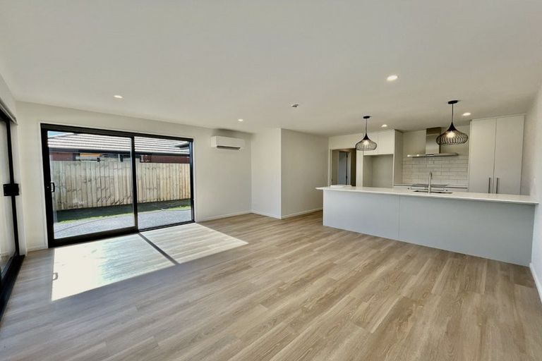 Photo of property in 106 Kennedys Bush Road, Halswell, Christchurch, 8025