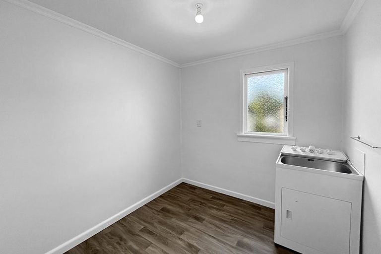 Photo of property in 21 Huia Street, Waikiwi, Invercargill, 9810