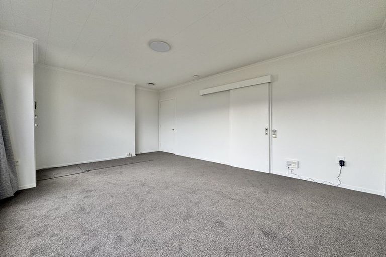 Photo of property in 2/40 Blakehall Place, Spreydon, Christchurch, 8024