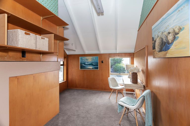 Photo of property in 1 Brinkburn Street, South Hill, Oamaru, 9400