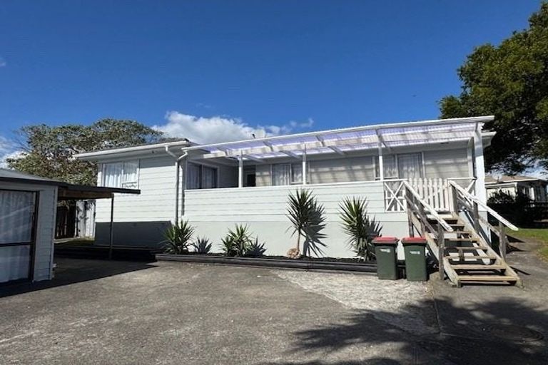 Photo of property in 20 Smedley Street, Manurewa, Auckland, 2102