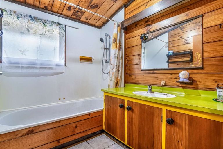 Photo of property in 5 Beryl Place, Pukehangi, Rotorua, 3015