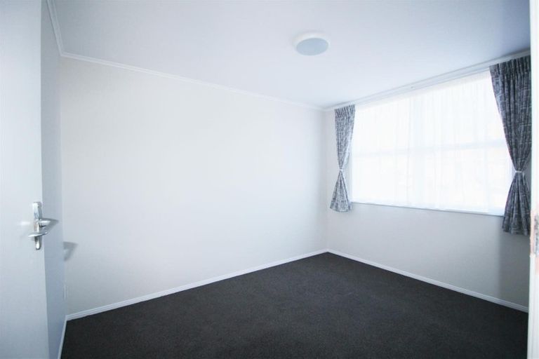Photo of property in 3 Addison Street, Blockhouse Bay, Auckland, 0600