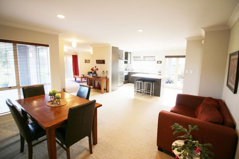 Photo of property in 258 Thornton Road, Cambridge, 3496