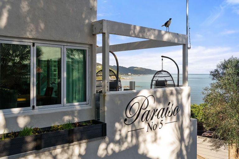 Photo of property in 5 Rangiuru Road, Mahina Bay, Lower Hutt, 5013