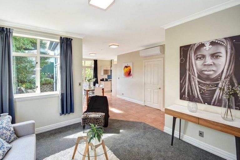 Photo of property in 9 Cochrane Street, Mornington, Dunedin, 9011