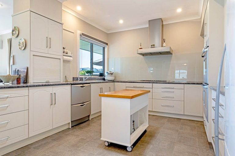 Photo of property in 690 Gladstone Road, Te Hapara, Gisborne, 4010