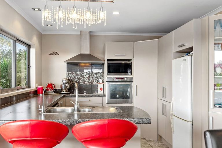 Photo of property in 39 Homestead Place, Welcome Bay, Tauranga, 3112