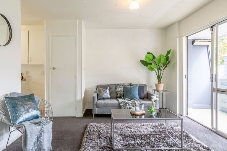 Photo of property in 4/6 Opoia Road, Hamilton East, Hamilton, 3216