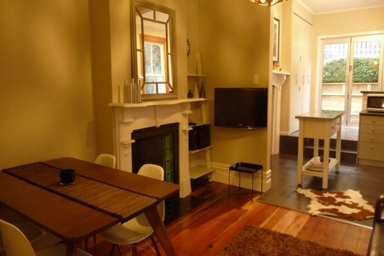 Photo of property in 26 Owen Street, Newtown, Wellington, 6021