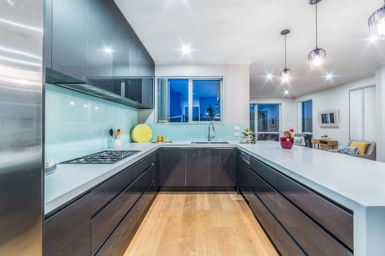 Photo of property in 43 Lockheed Street, Hobsonville, Auckland, 0618