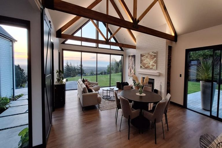 Photo of property in 46 Harry Dreadon Road, Opaheke, Papakura, 2584