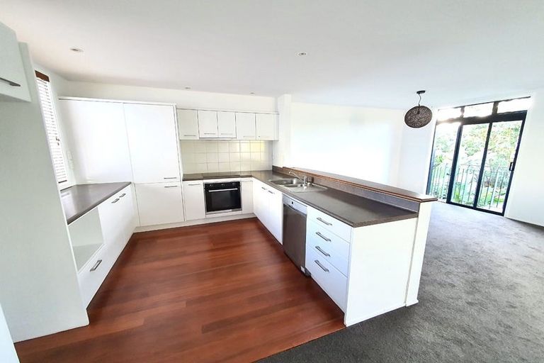 Photo of property in 14/50 Livingstone Street, Westmere, Auckland, 1022