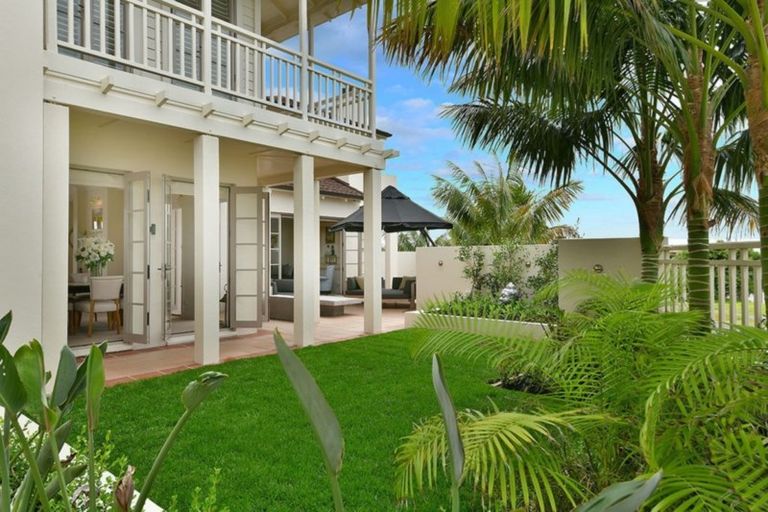 Photo of property in 295 Pinecrest Drive, Gulf Harbour, Whangaparaoa, 0930