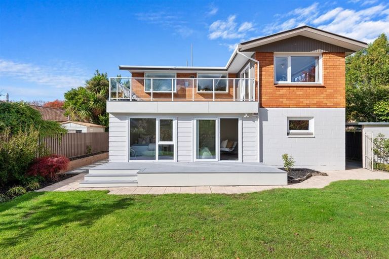 Photo of property in 12 Glamis Place, Cashmere, Christchurch, 8022