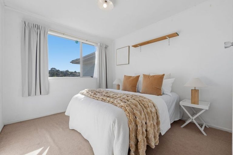 Photo of property in 4 Redwing Street, Browns Bay, Auckland, 0630