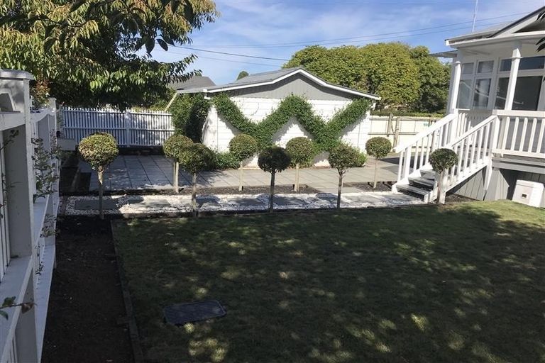 Photo of property in 19 Harlston Road, Mount Albert, Auckland, 1025