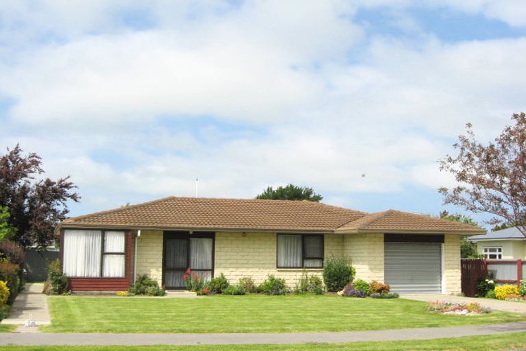 Photo of property in 6 Murray Street, Rangiora, 7400
