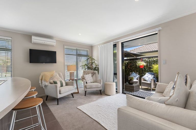 Photo of property in 46 Carrington Drive, Papamoa Beach, Papamoa, 3118