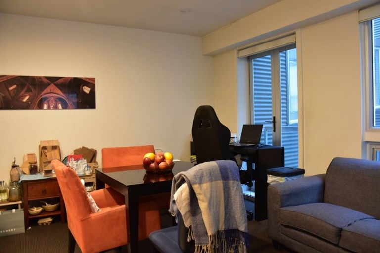 Photo of property in Terrace Heights Apartments, 3f/163 The Terrace, Wellington Central, Wellington, 6011