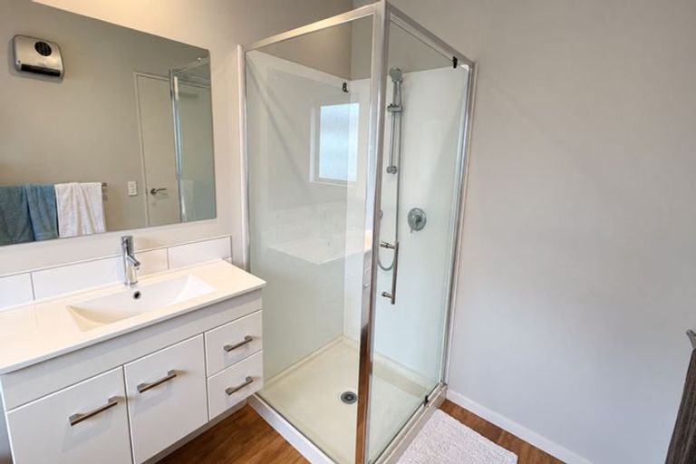 Photo of property in 4 Judge And Jury Drive, Lake Hayes, Queenstown, 9304